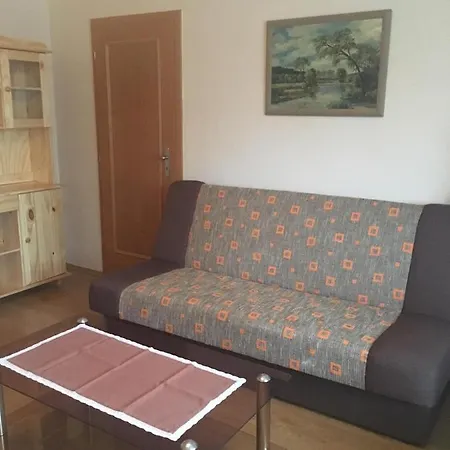 Apartma U Hovorku דירה Županovice
