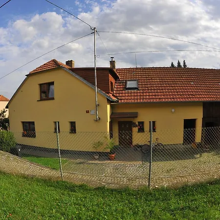 Apartma U Hovorku *